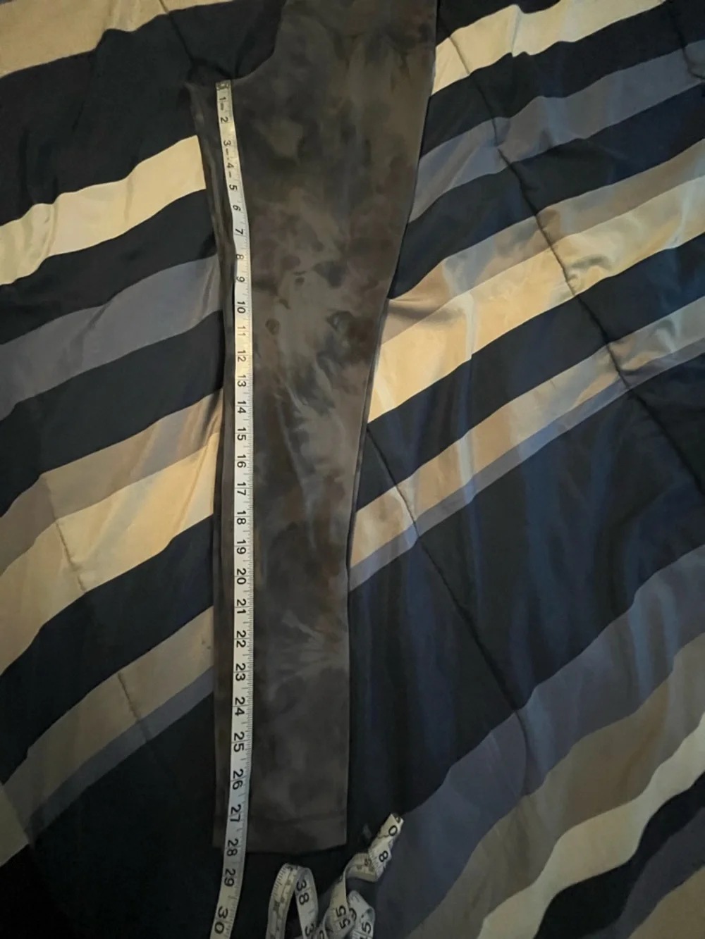 🍋EUC Lululemon Align HR Pant 28" - Diamond Dye Pitch Grey Graphite Grey - Sz 8 - Picture 12 of 14